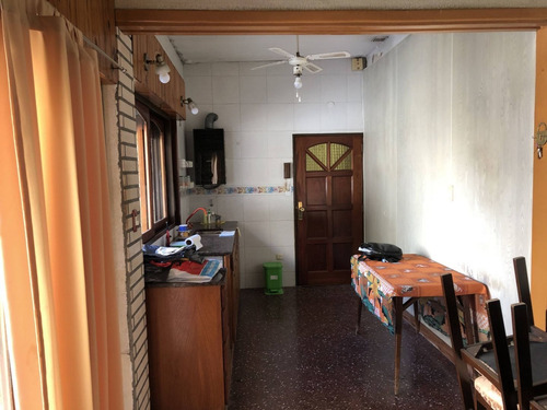 Imagen 5 de 18 de Ph En Venta En Liniers