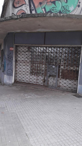 Local De 328 M2 En 2 Plantas