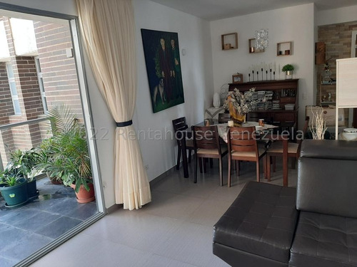 Imagen 9 de 16 de En Alquiler Bello Apartamento Alto Hatillo Mls #22-16554