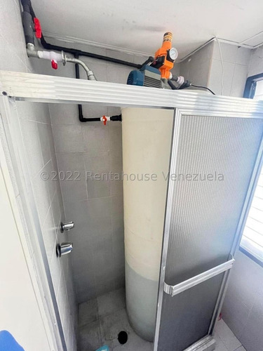 Imagen 18 de 20 de Consultorio Médico En Venta, Urb. San Bernardino