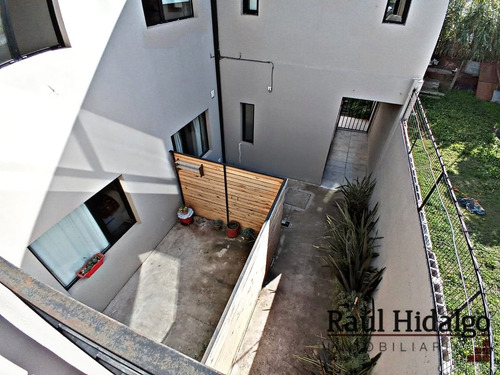 Imagen 15 de 18 de Departamento Ph De 2 Ambientes Con Balcón Terraza En Villa Primera