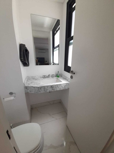 Departamento En Alq. Temporario Ubicado En San Isidro, G.b.a. Zona Norte
