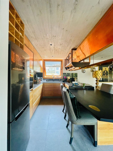 Lujoso Loft Arriendo, 1d /1b / 2 Est / S.c.apoquindo