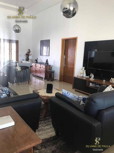 Imagem 4 de 15 de Chácara À Venda De 1.140 M² - Bairro Residencial Em Atibaia. - Ch1082