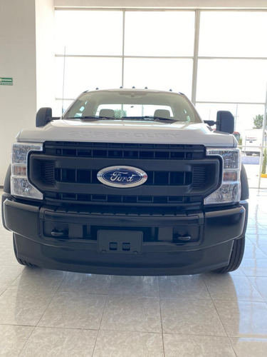 Imagen 2 de 11 de F-450 Xl, Diesel 6.7l, 4v Automatica 10 Vel, Tela