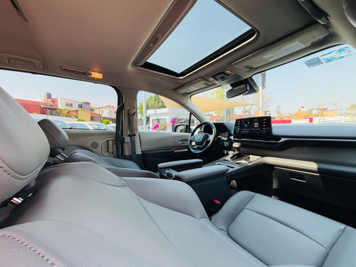 Toyota Sienna 3.5 Xle Piel At