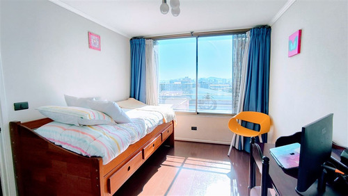 Departamento En Venta De 2 Dorm. En Santiago