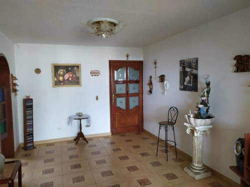 Imagen 4 de 14 de Apartamento Rosaleda Caicara