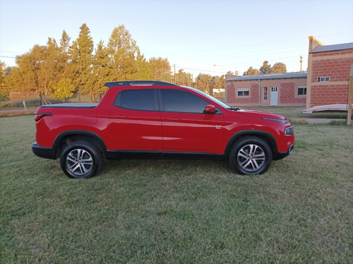 Imagen 8 de 13 de Fiat Toro 2.0 Tdi Freedom 4x4 Pack Extreme