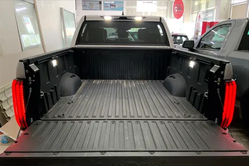 Toyota Tundra 4P LIMITED HEV V6/3.5/T AUT