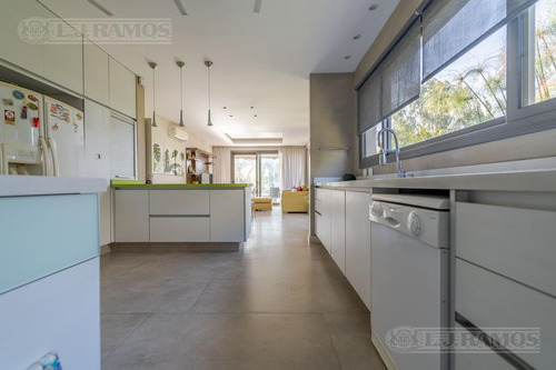 Lj Ramos Vende | Casa Ayres De Pilar | Inmejorable Acceso Km 43.5 Panamericana Ramal Pilar