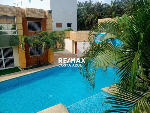 Remax Vende Apartamento Listo Para Disfrutar En El Conjunto Villas Del Puerto En Tucacas.