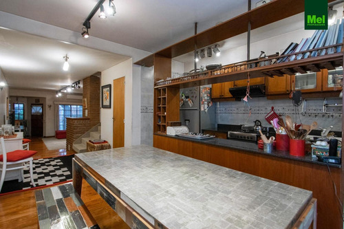 Imagen 9 de 28 de Excelente Triplex En Las Barrancas De Nuñez