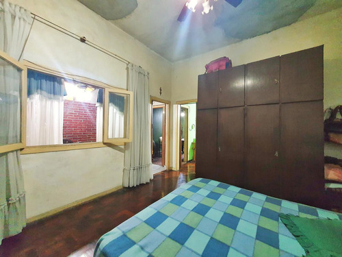 Venta Casa C/galpon 3 Amb 277 M2 Cochera Jardín Valentin Alsina