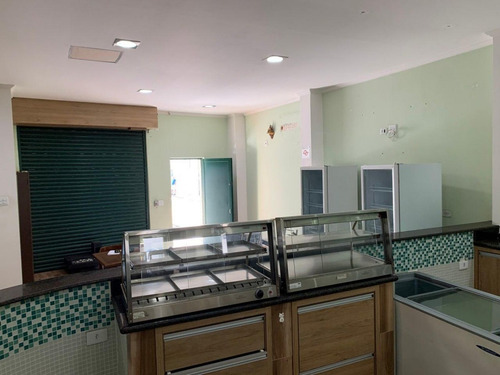 Oportunidade De Ouro! Seu Ponto De Sucesso Para Cafeteria Gourmet Em Localização Imbatível No Jabaquara!