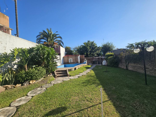 Venta De Casa 3 Ambientes En San Antonio De Padua. Apta Credito.