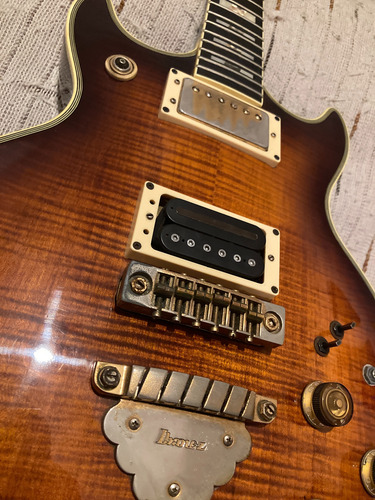 Double Cut Ibanez Artist Ar 300 1982 Japón Ébano Caoba Bomba Diestro Sunburst Ébano (Usado)