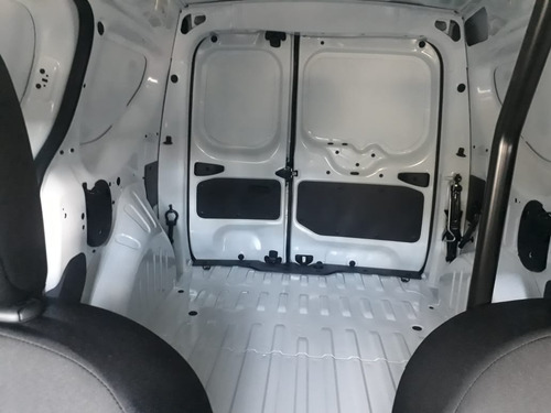 Imagen 11 de 22 de Renault Kangoo Confort 1.6 Stock Para Entrega Inmediata Fd
