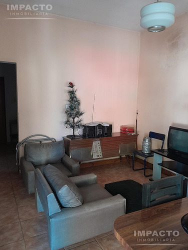 En Venta Casa - Isidro Casanova