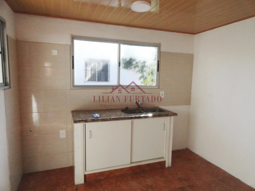 Casa En Centrica Avenida Maldonado - Ref: 808