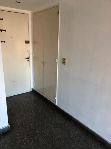 Imagen 20 de 21 de Departamento En Venta De 3 Ambientes En Lanús Oeste