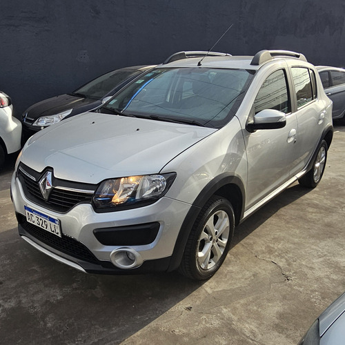Renault Sandero Stepway 1.6 Privilege 105cv
