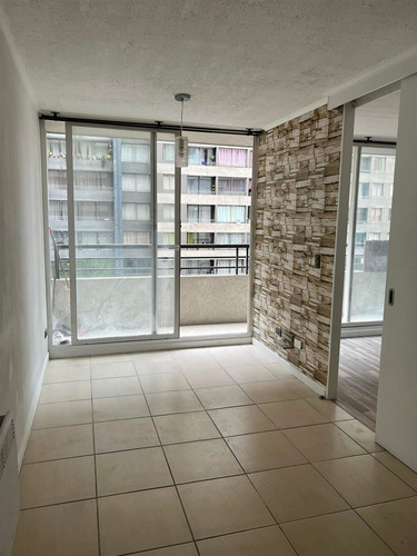 Departamento En Arriendo De 1 Dorm. En Estación Central