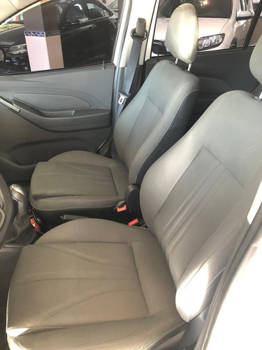 Chevrolet Agile 1.4 Lt Llantas 2015