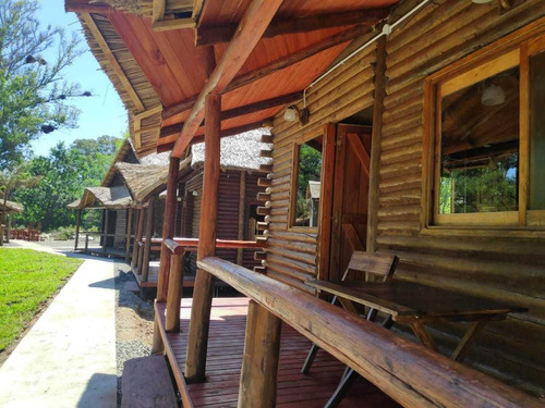 Imagen 14 de 14 de Complejo De Cabañas Aparts Y Duplex En Gualeguaychu , Con Piletas Parrillas ,estacionamiento , Aceptamos Mascotas