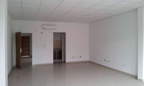Imagen 2 de 16 de Oficina 54 M2 Con Renta Inmediata En Bureau Leloir
