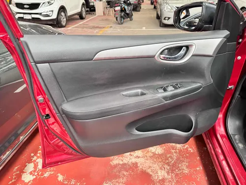 Nissan Sentra 1.8 Advance Cvt