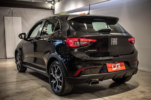 Imagen 3 de 15 de Fiat Argo Hgt 1.8n 96.000km 2019 Negro
