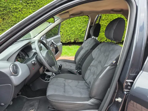 Renault Logan 1.6 Expression