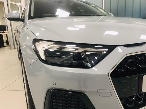 Nuevo Audi A1 Sportback 30 Tfsi Stronic 116cv 2021 Eb
