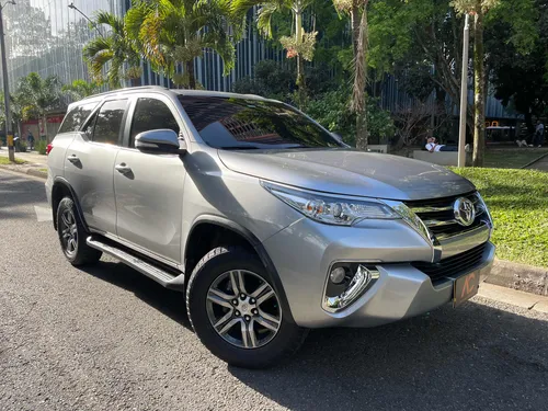 Toyota Fortuner 2.7l