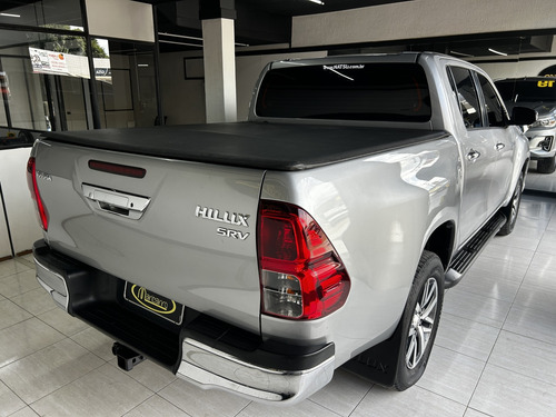 Toyota Hilux 2.7 SRV 4X2 CD 16V FLEX 4P AUTOMÁTICO