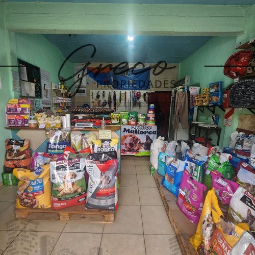Casa + Local