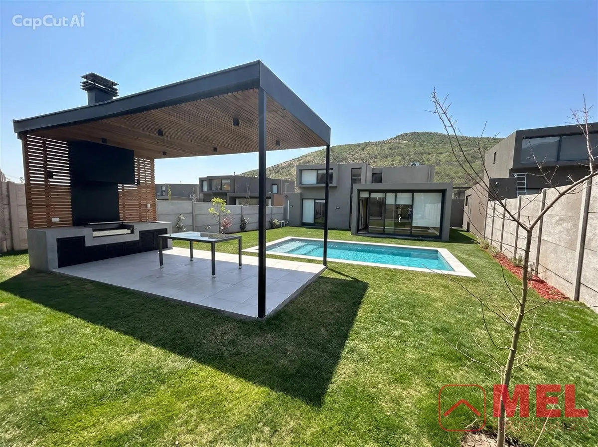 Imagen 1 de 30 de Casa En Venta 4 Dorm Mas Serv Piedra Roja, Chicureo