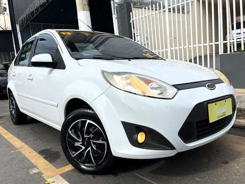 Ford Fiesta 1.6 MPI SEDAN 8V FLEX 4P MANUAL