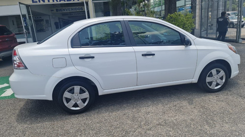 Imagen 2 de 15 de Chevrolet Aveo 2018 1.6 Ls Mt