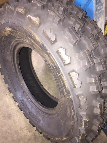 21x7-10 2 Llantas P/ Atv Honda Yamaha Suzuki Can Am Polaris