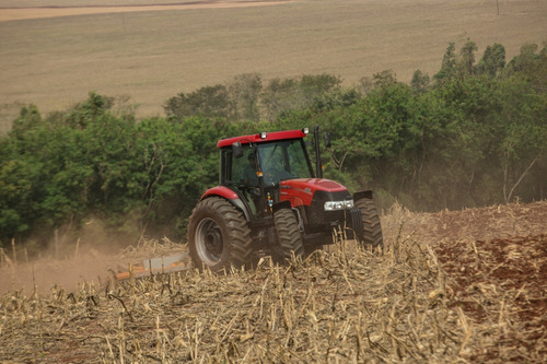 Tractor Case Ih Farmall 100 Brasil (pala Opcional)