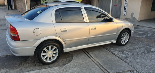 Chevrolet Astra 1.8 Gl 3p 2001