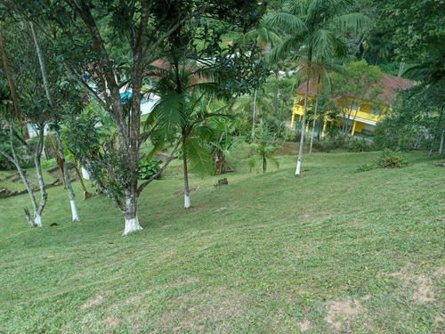 Imagem 2 de 17 de Chácara Em Juquitiba Com Piscina 6.388 M²