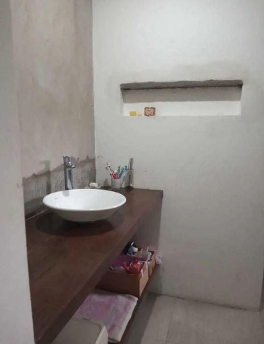 Imagen 9 de 12 de Casa Venta 3 Dormitorios 2 Baños 1 Cochera 1 Patio Y Pileta 278 Mts 2 Totales - Villa Elvira