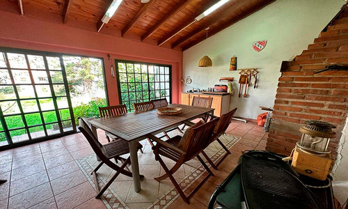 Casa En Venta, Calle Guamini, Caseros 