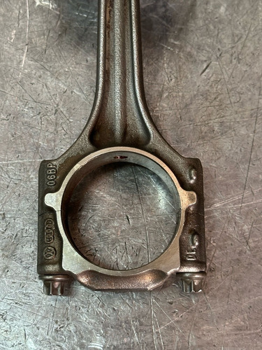 Biela Con Piston Jetta A4 2.0 Litros ( Wolkswagen Jetta A5 (Usado)