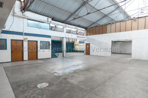Imagen 2 de 21 de Lmgc Vende Galpon De 4400 Mtrs Techados En Boleita Norte