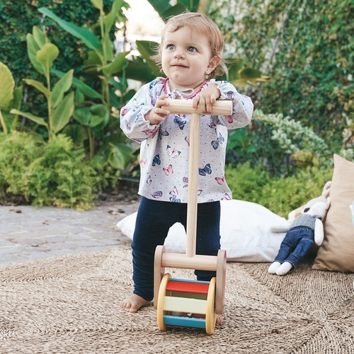 Imagen 6 de 9 de Rodari De Arrastre Con Manija Cascabel Didactico Montessori