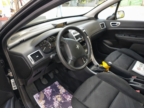 Imagem 3 de 6 de Peugeot 307 Sedan 2010 1.6 Presence Flex 4p